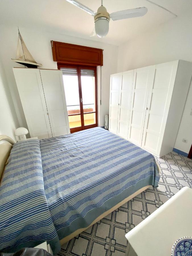 Ischia - Panoramic Apartment On The Sea Lacco Ameno  Dış mekan fotoğraf