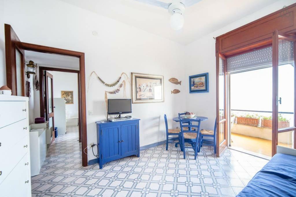 Ischia - Panoramic Apartment On The Sea Lacco Ameno  Dış mekan fotoğraf
